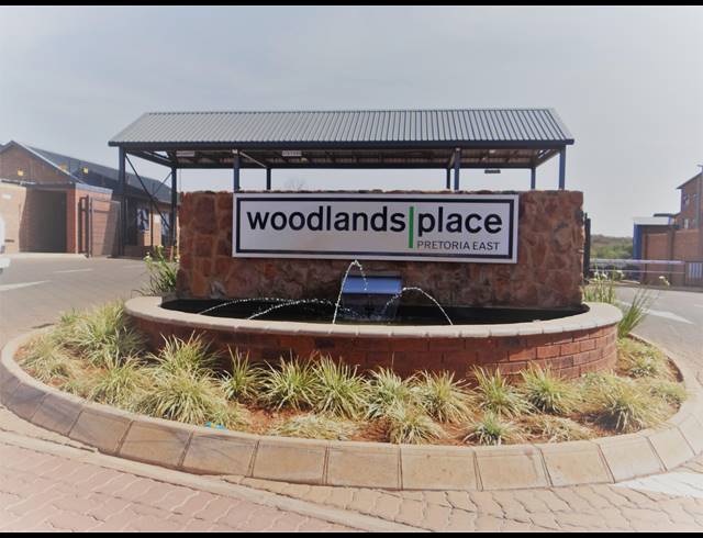 2 BEDROOM APARTMENT BLOCK TO LET IN MOOIKLOOF
